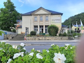 Haus mit Blumen
