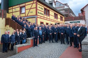 Gruppenfoto FFW Auszeichnungsveranstaltung