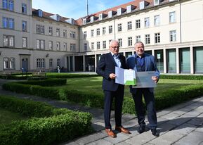 Fördermittelbescheidübergabe