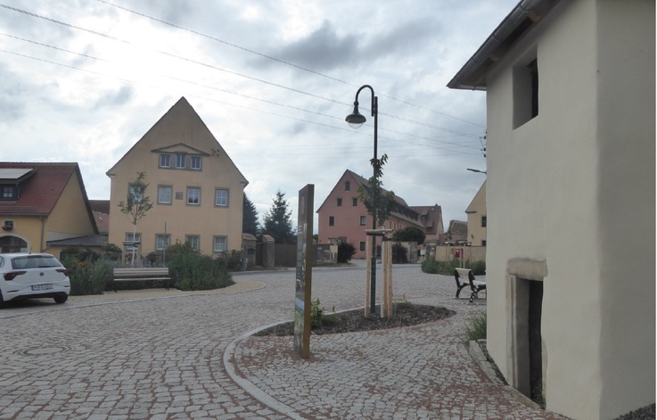 Dorfplatz in Sürßen
